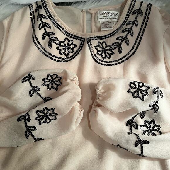 NEW Max Studio MSSP Sequin Embroidered Collar Balloon Sleeve Career Blouse X… - Picture 8 of 10